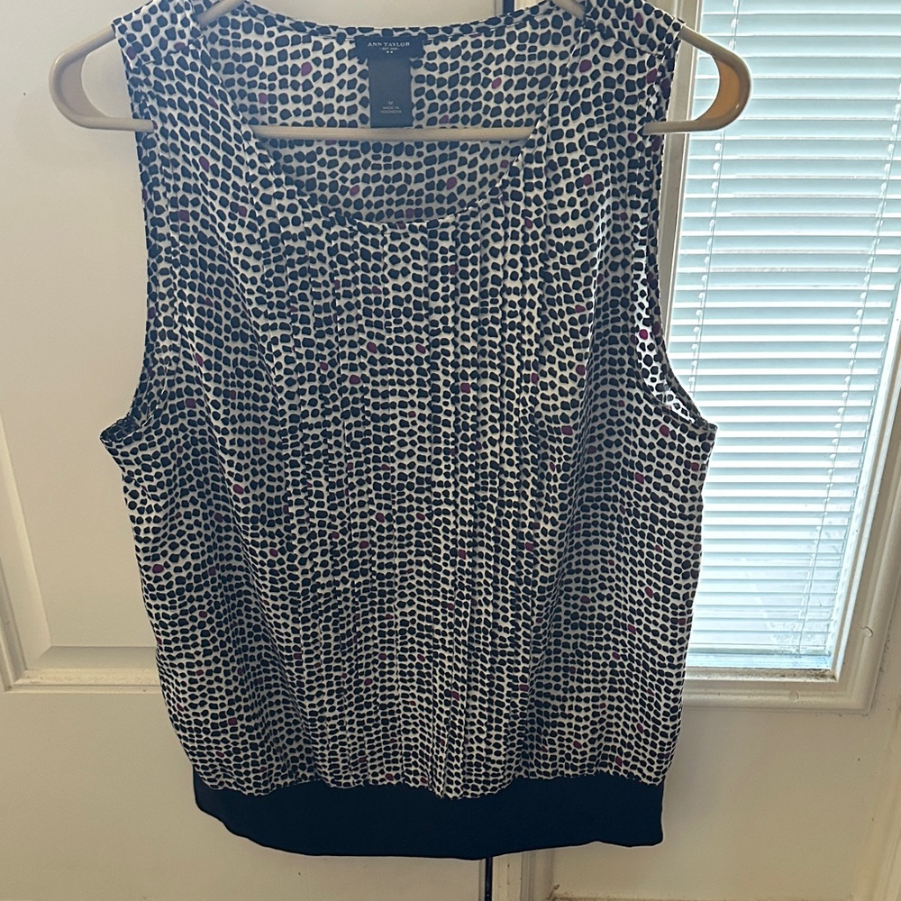 Ann Taylor Black and White Dotted Sleeveless Blouse